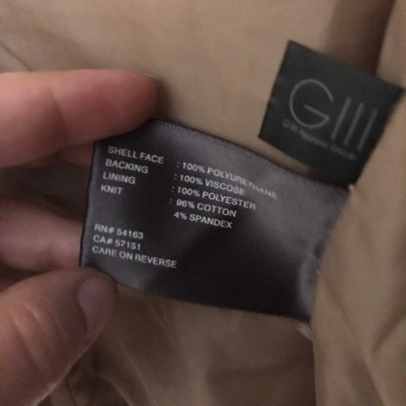 Kenneth Cole beige bomber jacket w/gold hardware - Picture 5 of 5